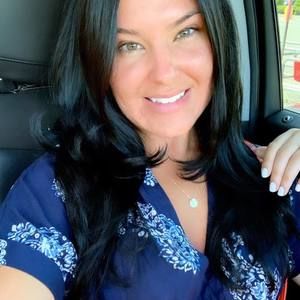 Meet your Posher, Whitney